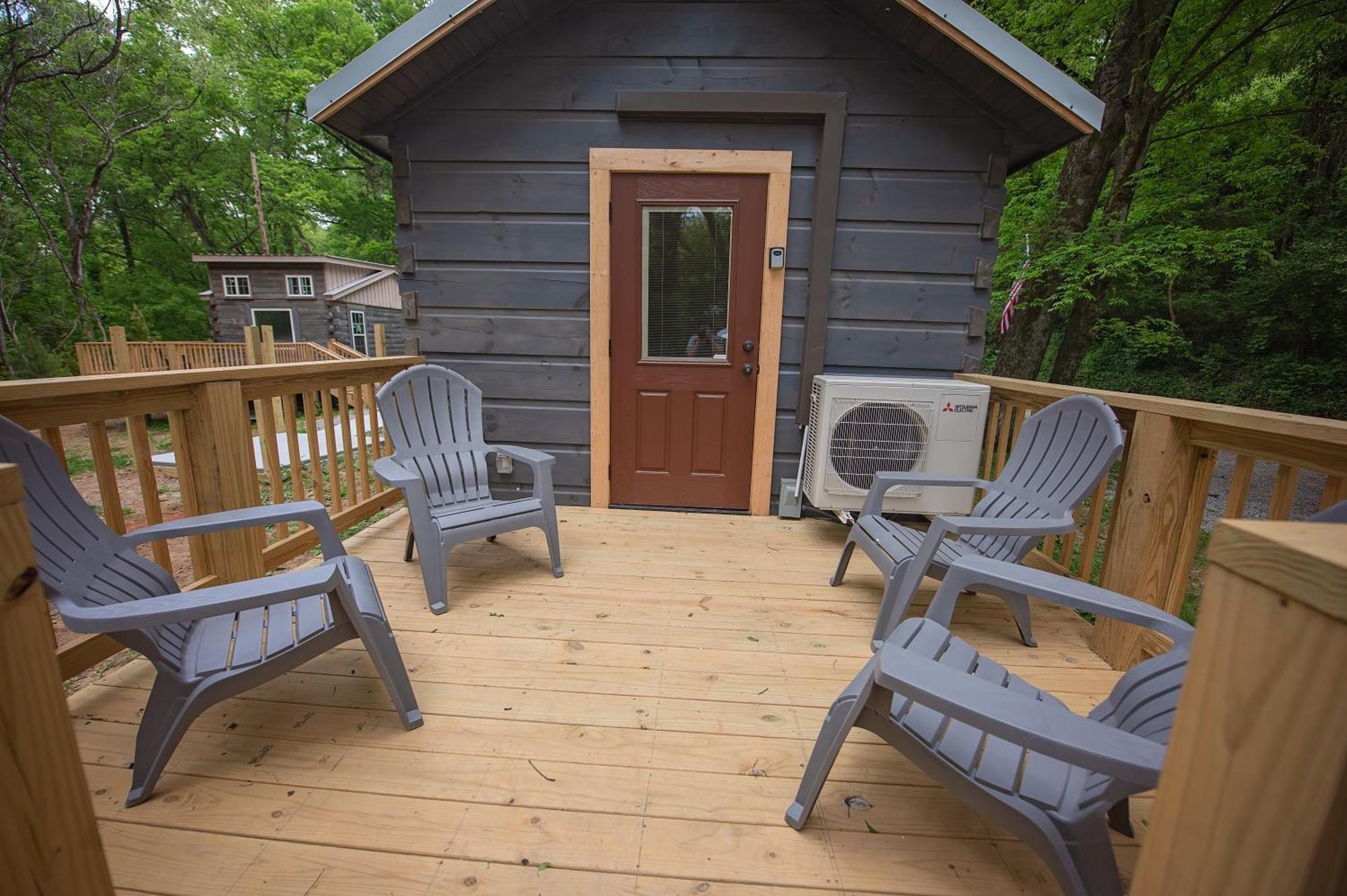 Jake Cabin Luxury Hot Tub Cabin Near Downtown Чатануга Екстериор снимка