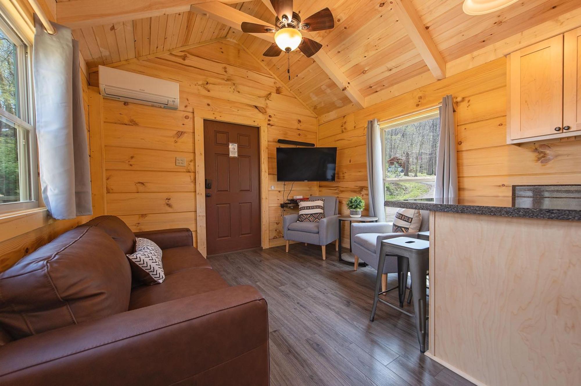 Jake Cabin Luxury Hot Tub Cabin Near Downtown Чатануга Екстериор снимка